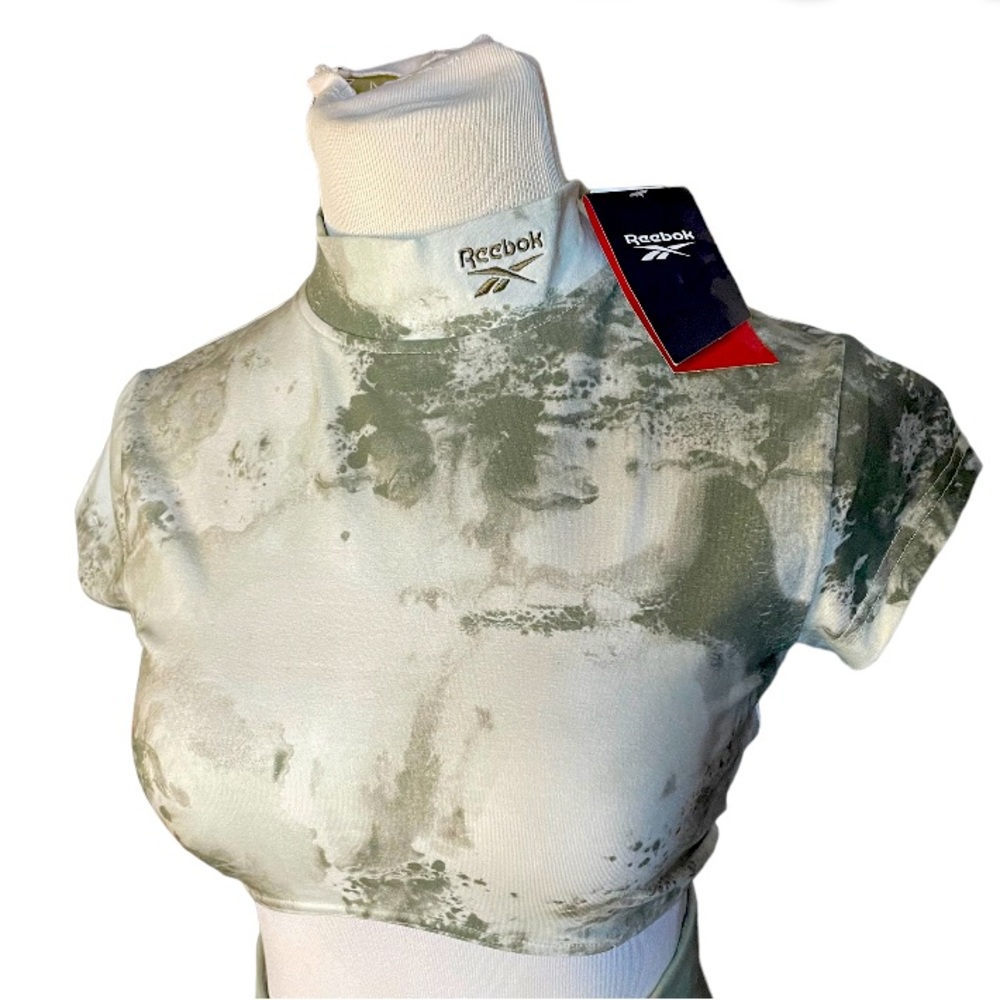 Reebok T-Shirt casual informal light sage S for women